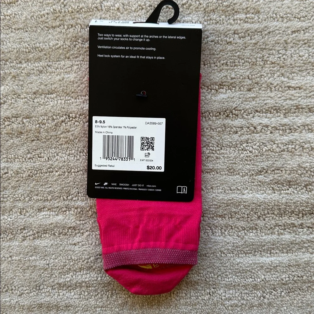 NWT 2 Pairs of Nike Spark Lightweight No-Show Running Socks Women 9.5-11 M 8-9.5